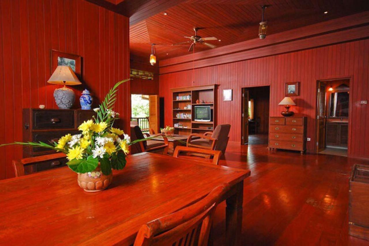 Baan Mai Beachfront Lone Island Phuket Exterior foto