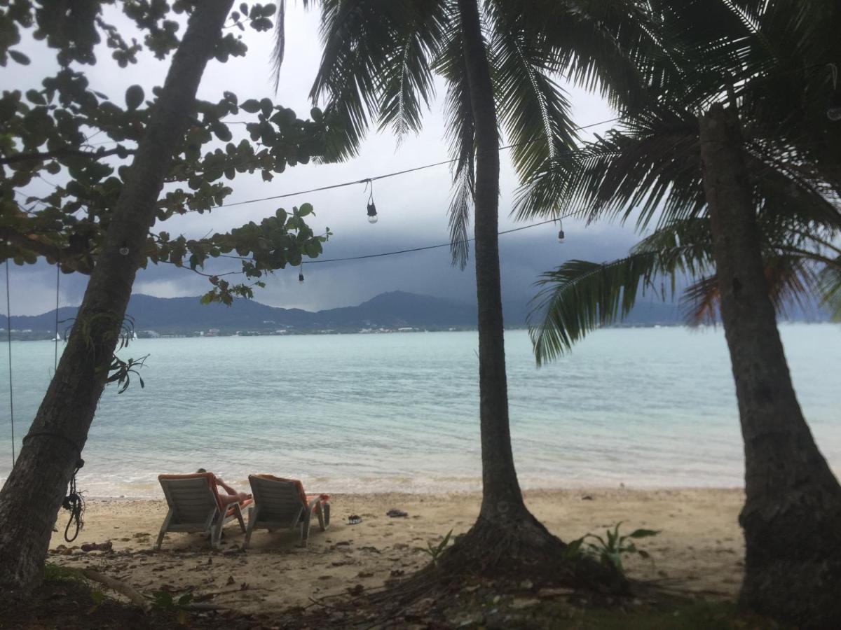 Baan Mai Beachfront Lone Island Phuket Exterior foto